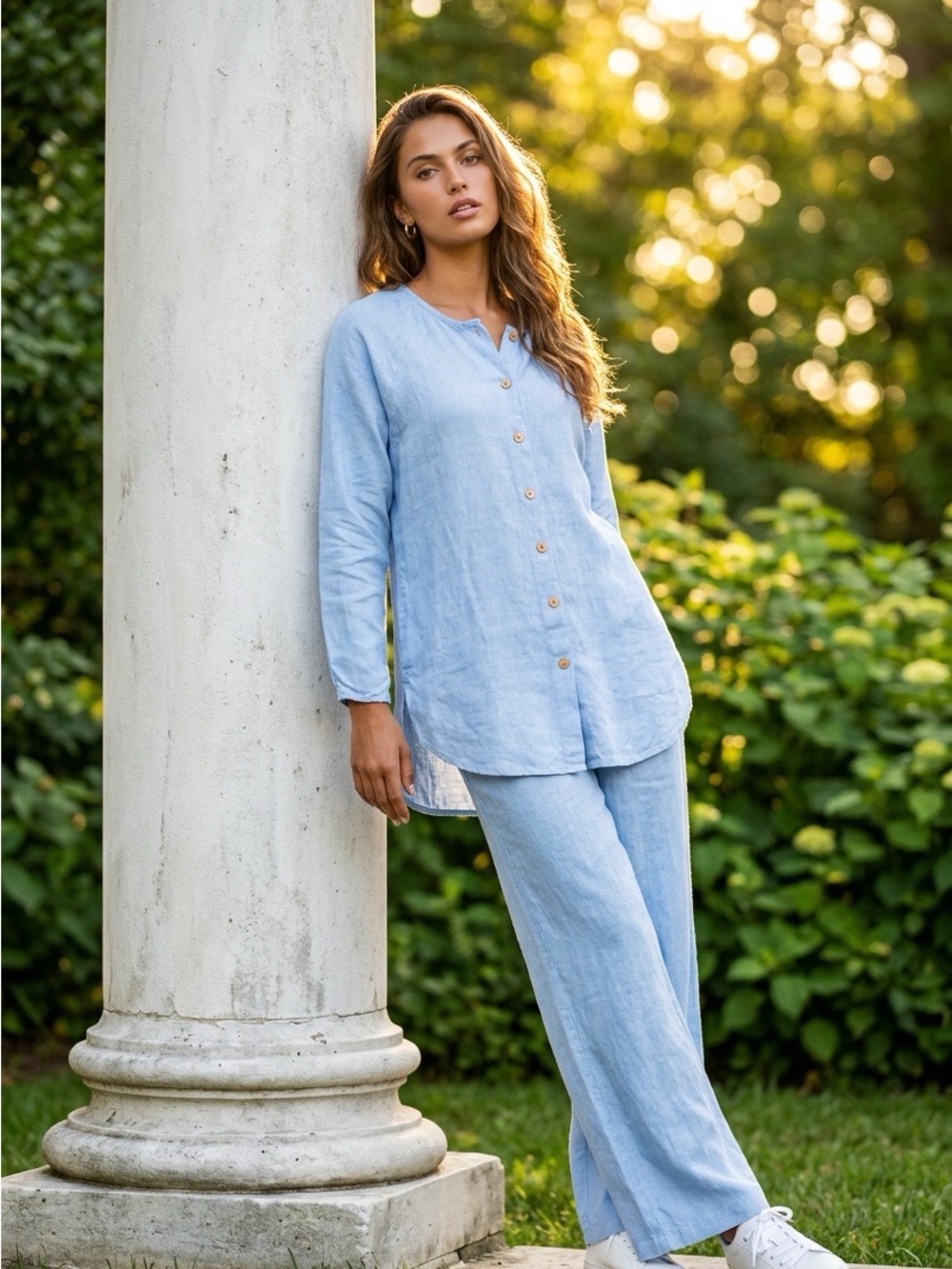 Light Blue Women's Linen Button-Front Tunic - M